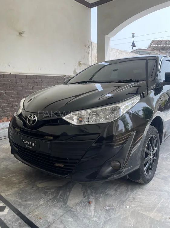 Toyota Yaris Sedan 2021 for Sale in Faisalabad Image-1
