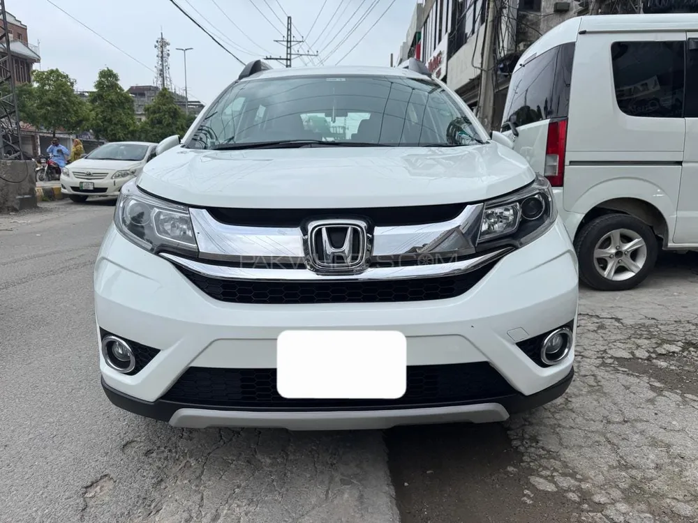 Honda BR-V 2018 for Sale in Lahore Image-1