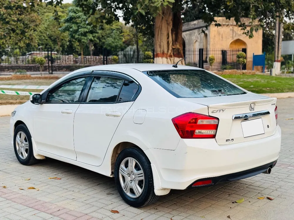 ہونڈا سٹی 2015 for Sale in اسلام آباد Image-1