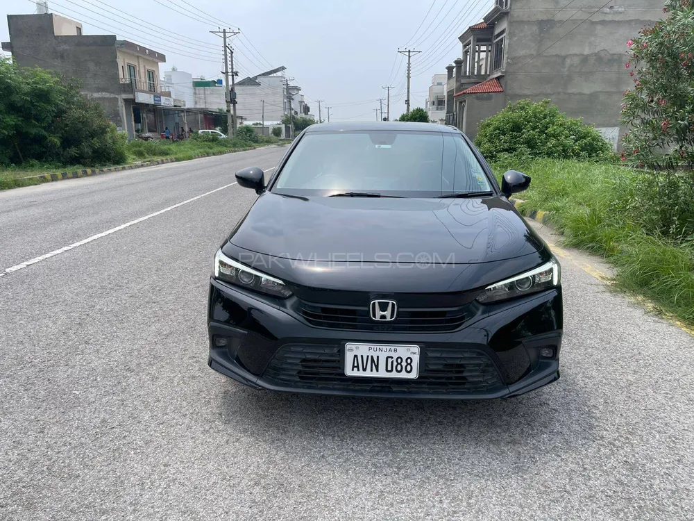 Honda Civic 2025 for Sale in Sheikhupura Image-1