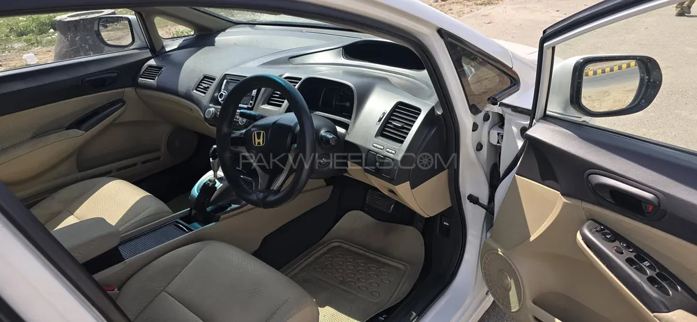 Honda Civic 2010 for Sale in Lahore Image-1