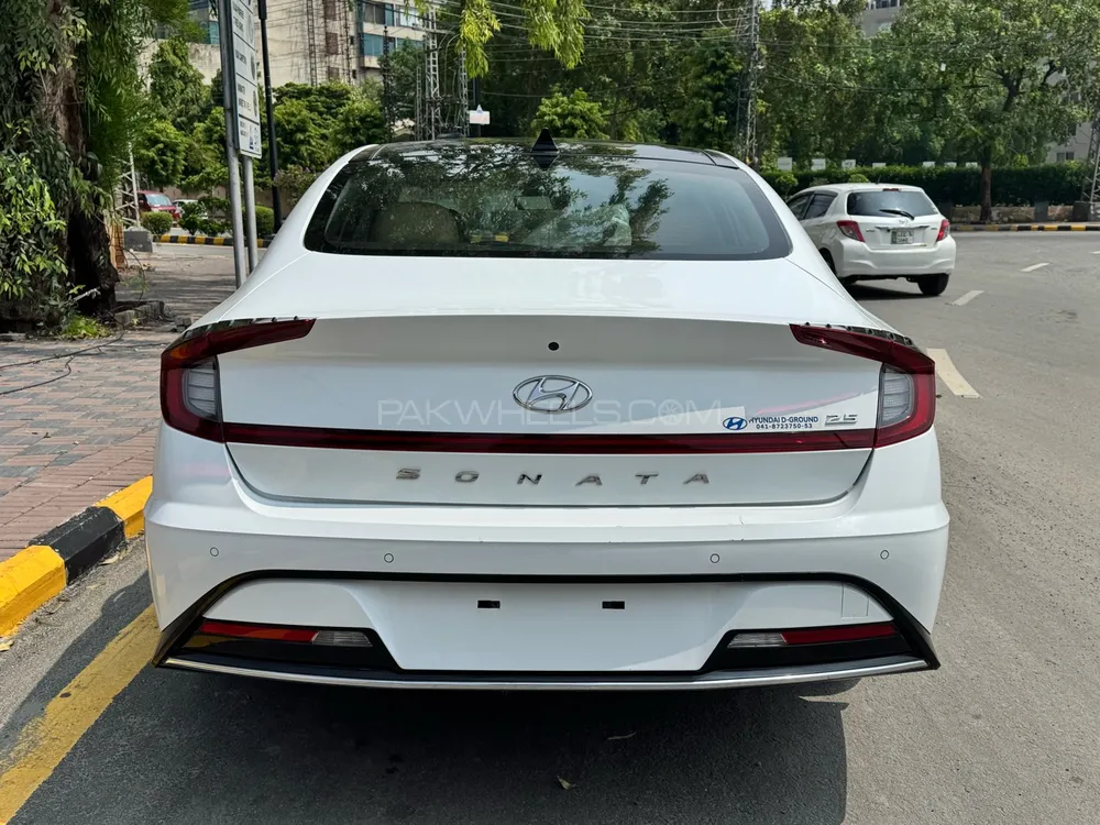 Hyundai Sonata 2023 for Sale in Lahore Image-1