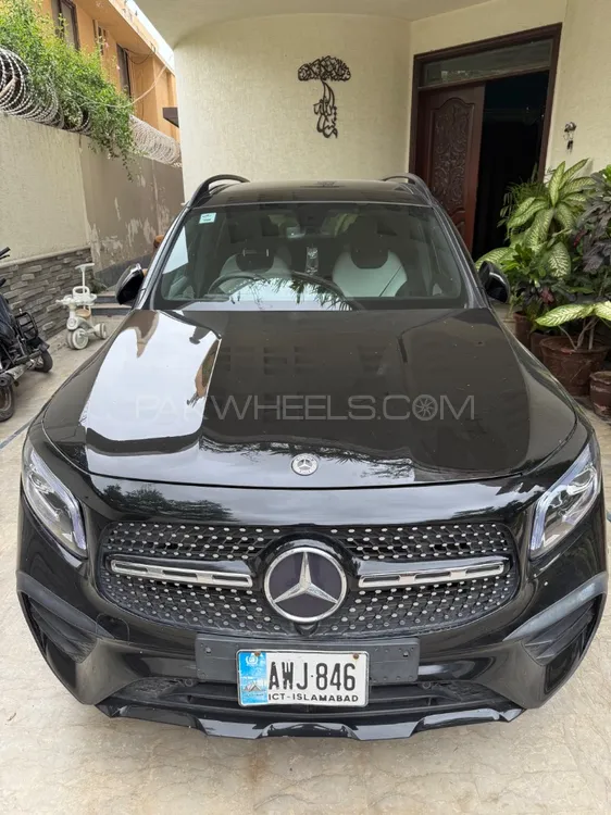 Mercedes Benz GLB Class 2021 for Sale in Karachi Image-1