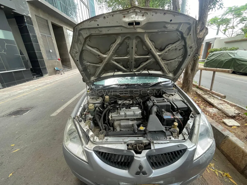 Mitsubishi Lancer 2005 for Sale in Karachi Image-1