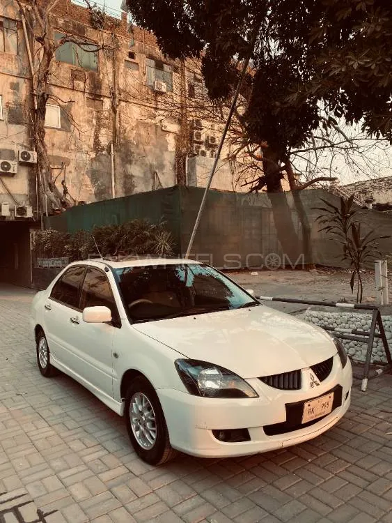 Mitsubishi Lancer 2004 for Sale in Islamabad Image-1