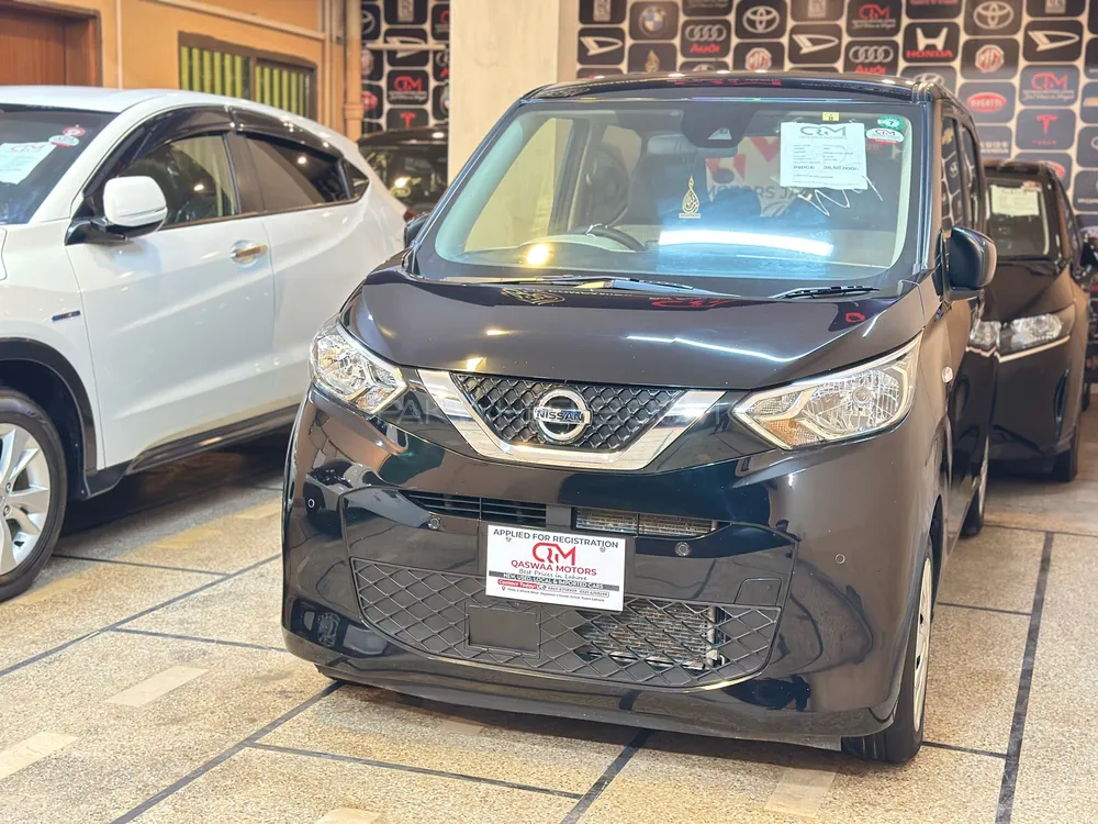نسان ڈیز 2022 for Sale in لاہور نسان ڈیز 2022 for Sale in لاہور Image-4