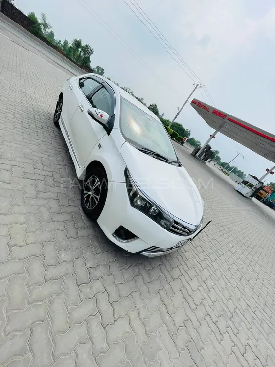 Toyota Corolla 2015 for Sale in Sargodha Image-1