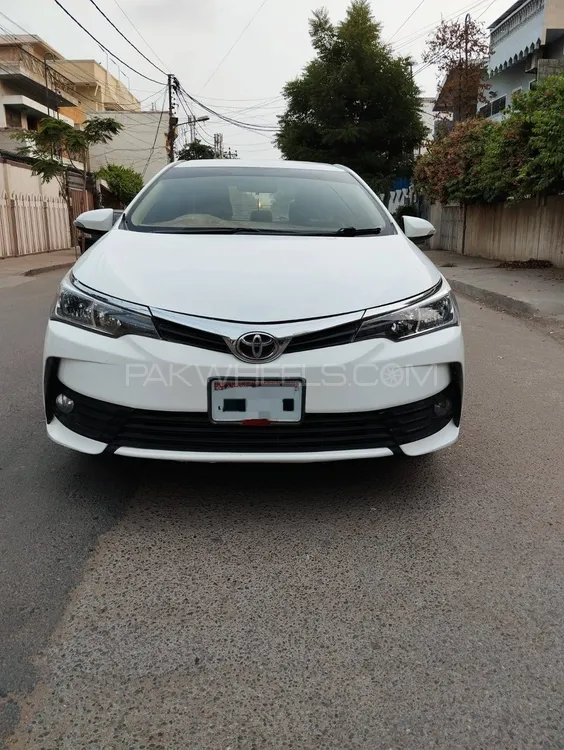 Toyota Corolla 2019 for Sale in Karachi Image-1