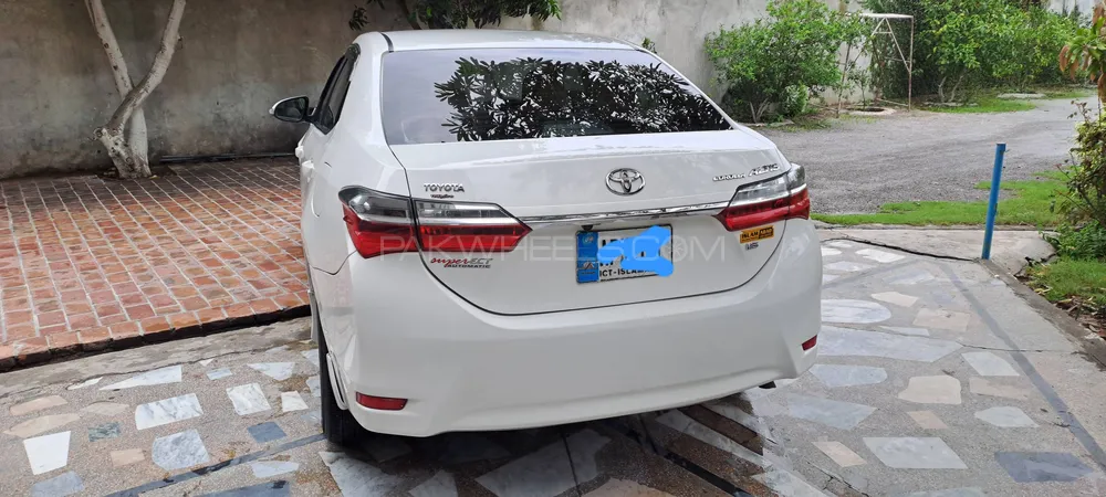 Toyota Corolla 2019 for Sale in Taxila Image-1