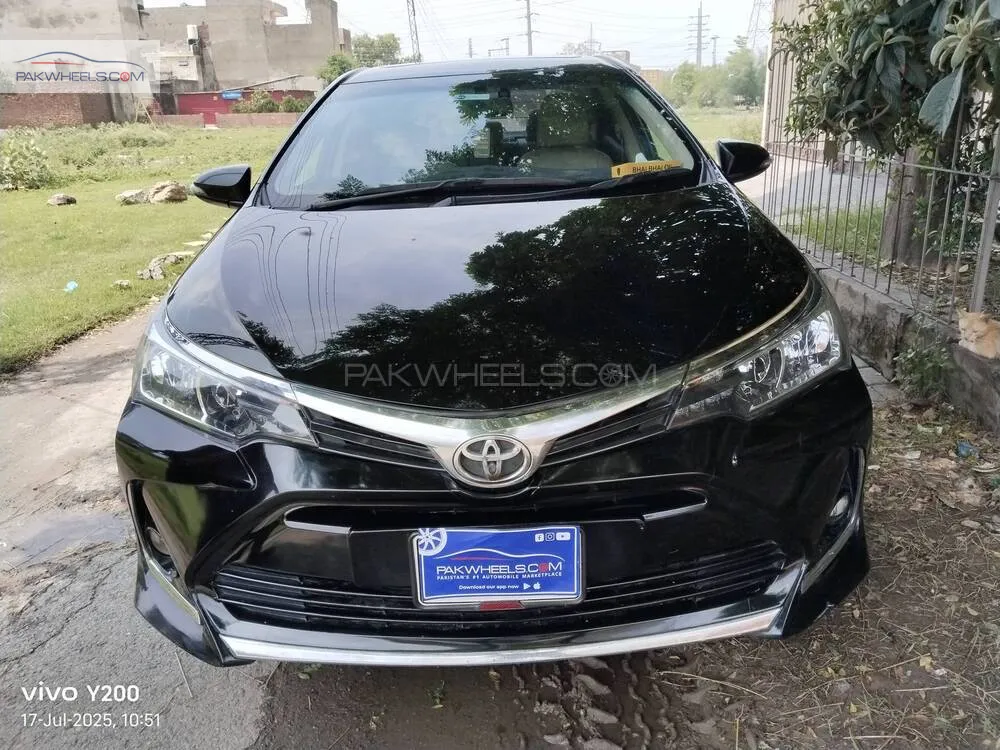 Toyota Corolla 2015 for Sale in Lahore Image-1