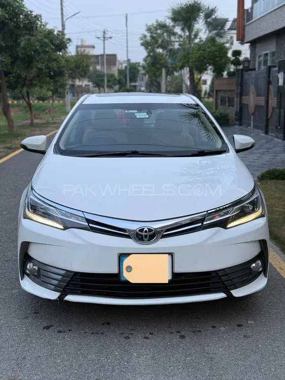 Toyota Corolla 2020 for Sale in Lahore Image-1