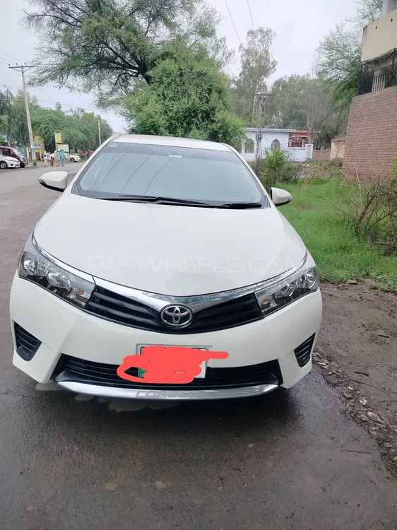 Toyota Corolla 2016 for Sale in Shahpur Saddar Image-1