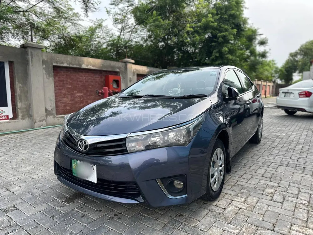 Toyota Corolla 2016 for Sale in Lahore Image-1