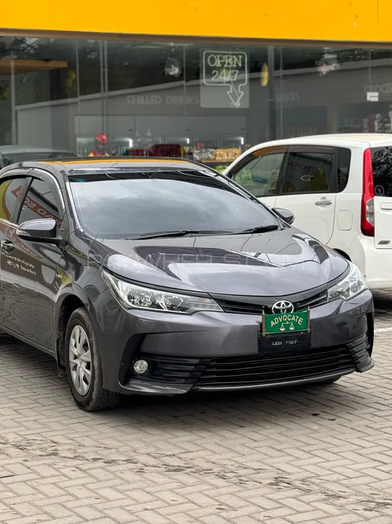 Toyota Corolla 2017 for Sale in Sargodha Image-1