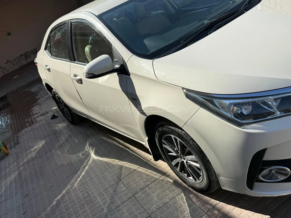 Toyota Corolla 2019 for Sale in Islamabad Image-1