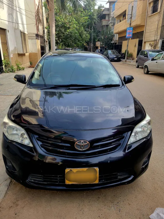 Toyota Corolla 2011 for Sale in Karachi Image-1