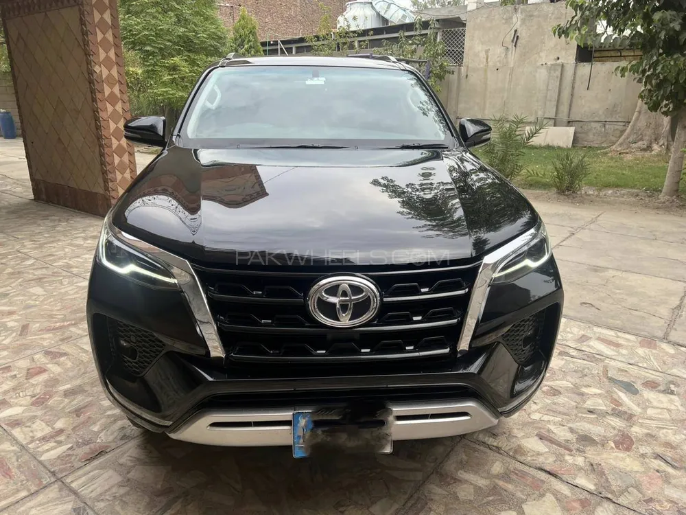 Toyota Fortuner 2022 for Sale in Faisalabad Image-1