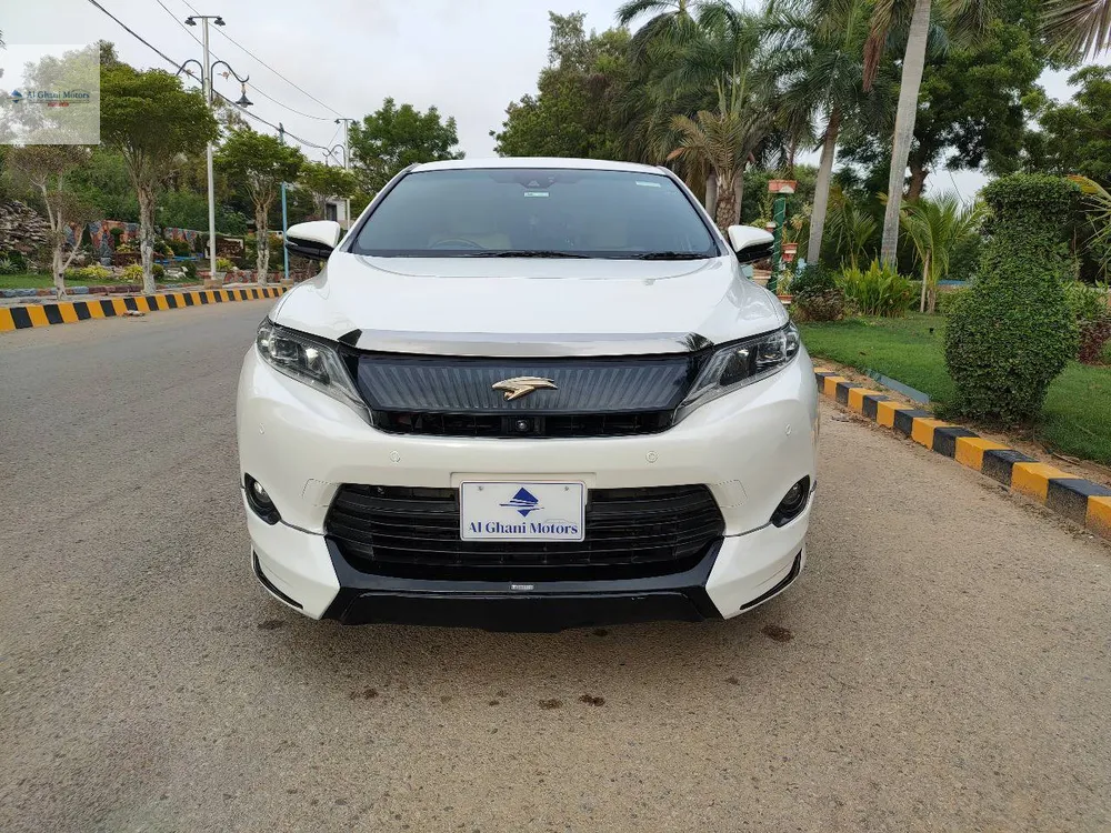 Toyota Harrier 2014 for Sale in Karachi Image-1
