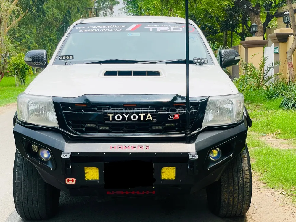 Toyota Hilux 2012 for Sale in Wah cantt Image-1