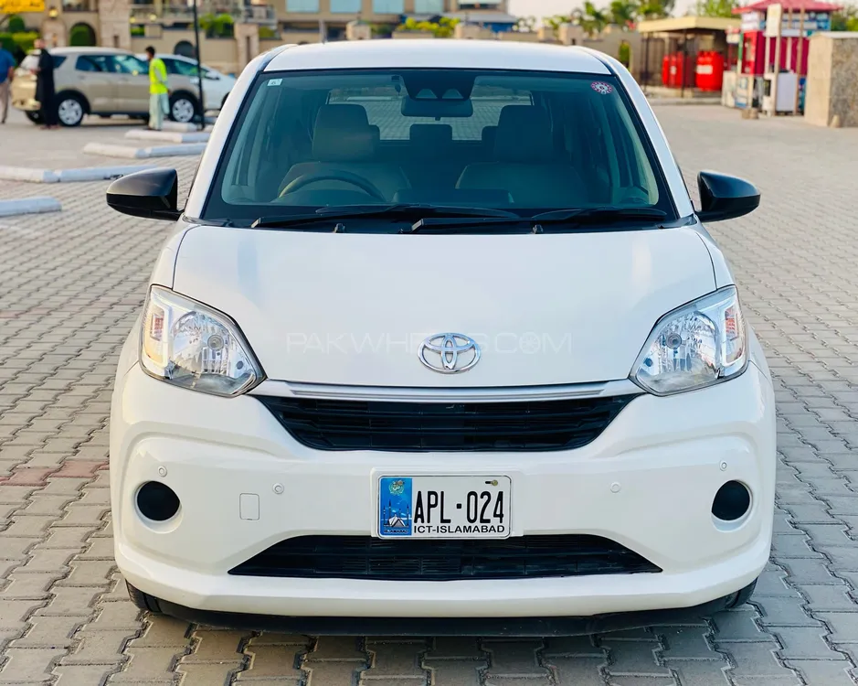 Toyota Passo 2023 for Sale in Peshawar Image-1