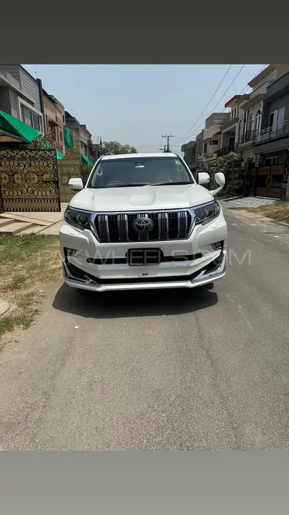 Toyota Prado 2018 for Sale in Lahore Image-1