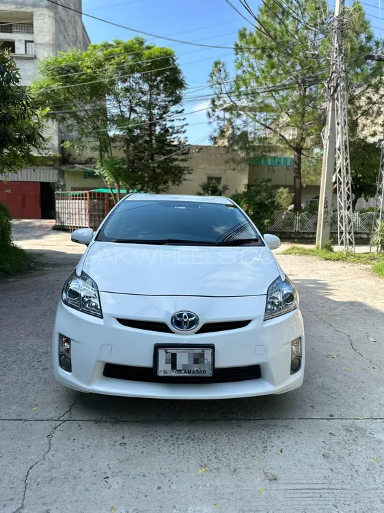 Toyota Prius 2012 for Sale in Islamabad Image-1