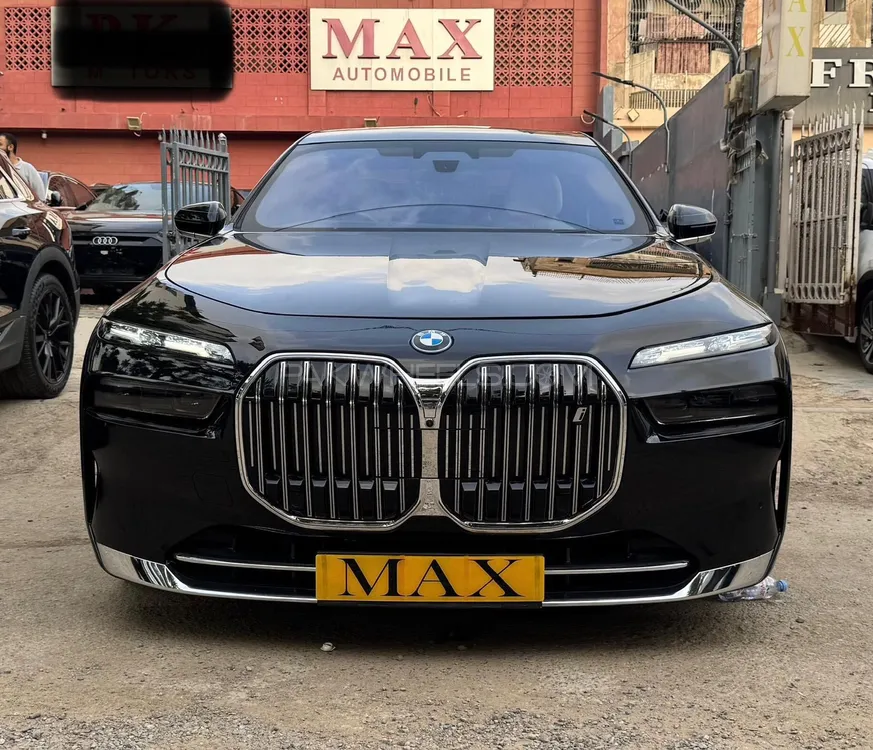 BMW 7 Series 2022 for Sale in Karachi Image-1