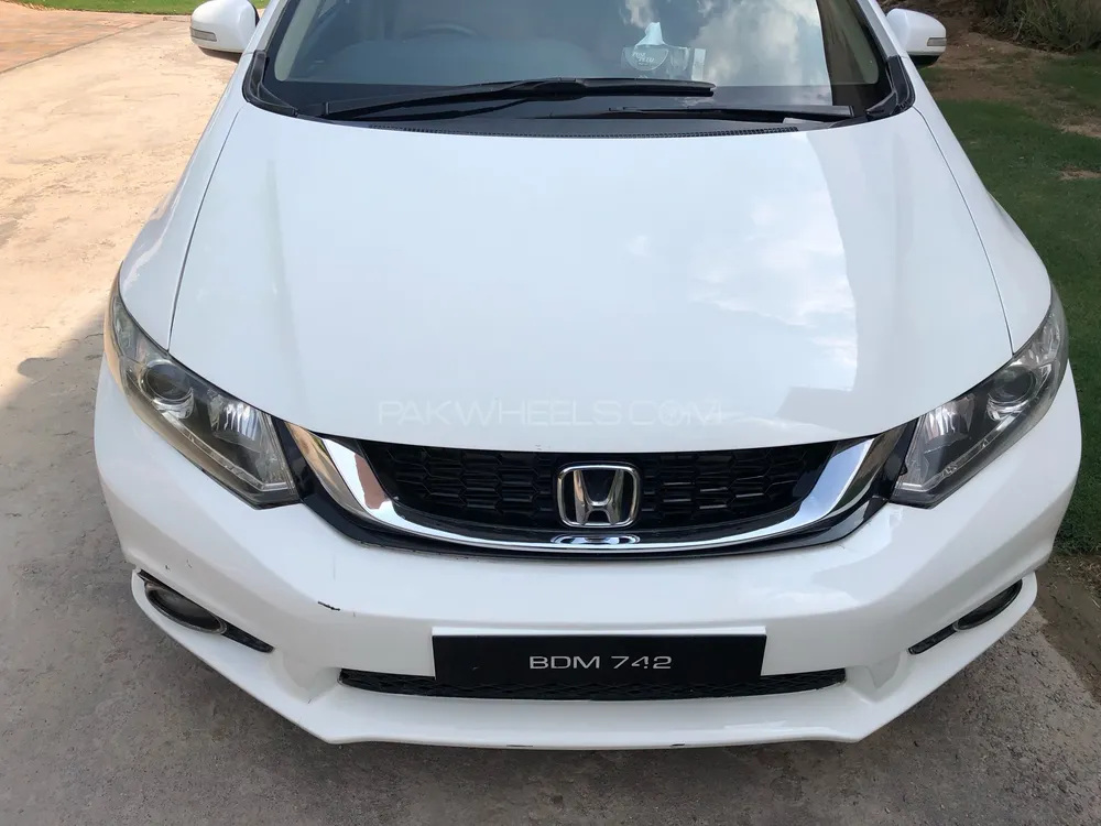 Honda Civic 2015 for Sale in Multan Image-1