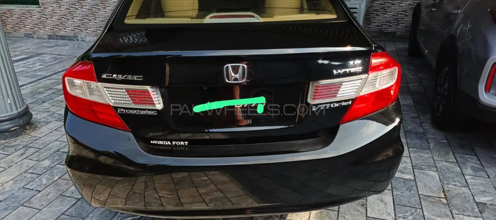Honda Civic 2015 for Sale in Lahore Image-1
