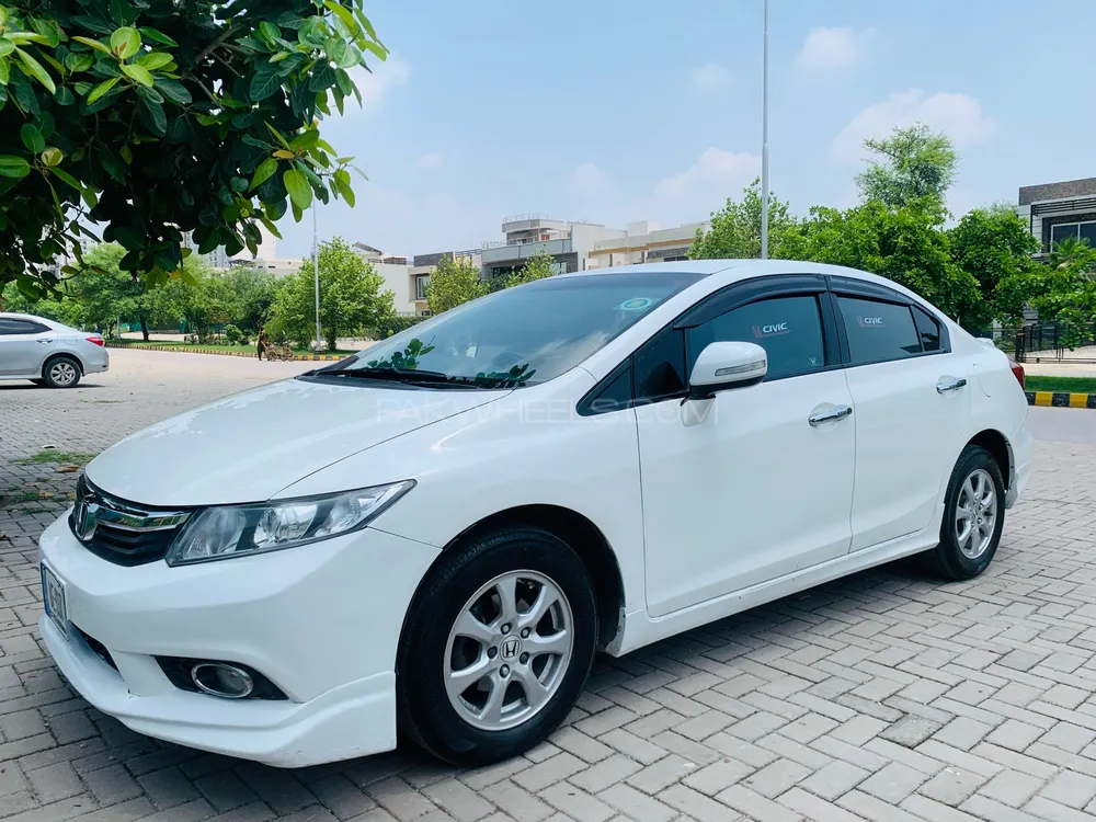 Honda Civic 2015 for Sale in Islamabad Image-1