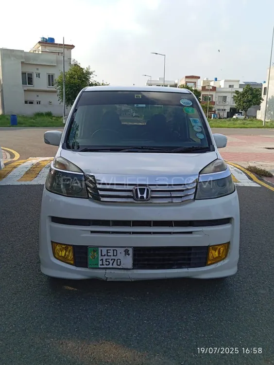 Honda Life 2014 for Sale in Lahore Image-1