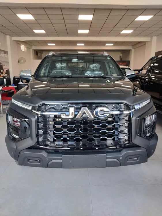 JAC T9 2025 for Sale in Islamabad Image-1