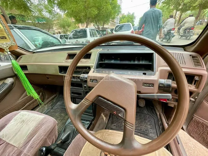 Mitsubishi Lancer 1989 for Sale in Karachi Image-1