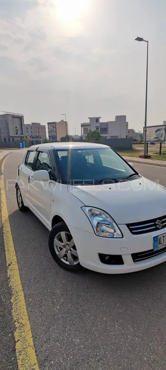 Suzuki Swift 2019 for Sale in Jhelum Image-1