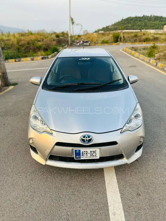 Toyota Aqua 2014 for Sale in Islamabad Image-1