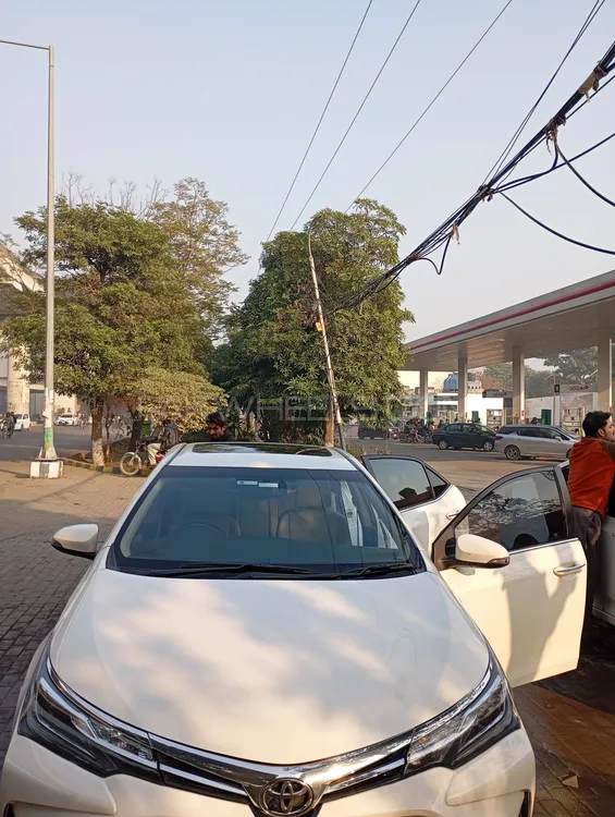 Toyota Corolla 2021 for Sale in Lahore Image-1