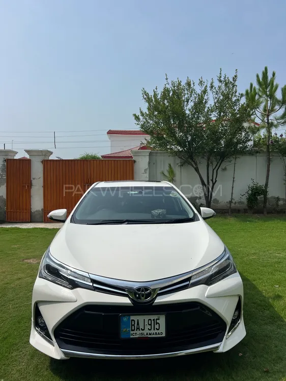 Toyota Corolla 2022 for Sale in Peshawar Image-1