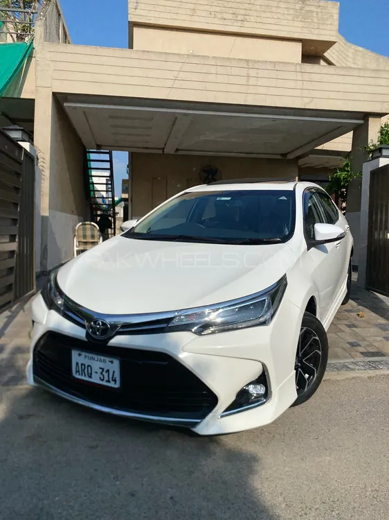 Toyota Corolla 2024 for Sale in Lahore Image-1