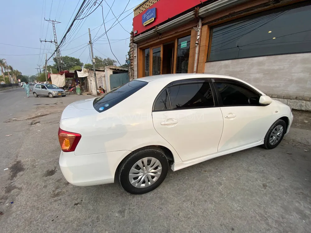 Toyota Corolla Axio 2007 for Sale in Peshawar Image-1