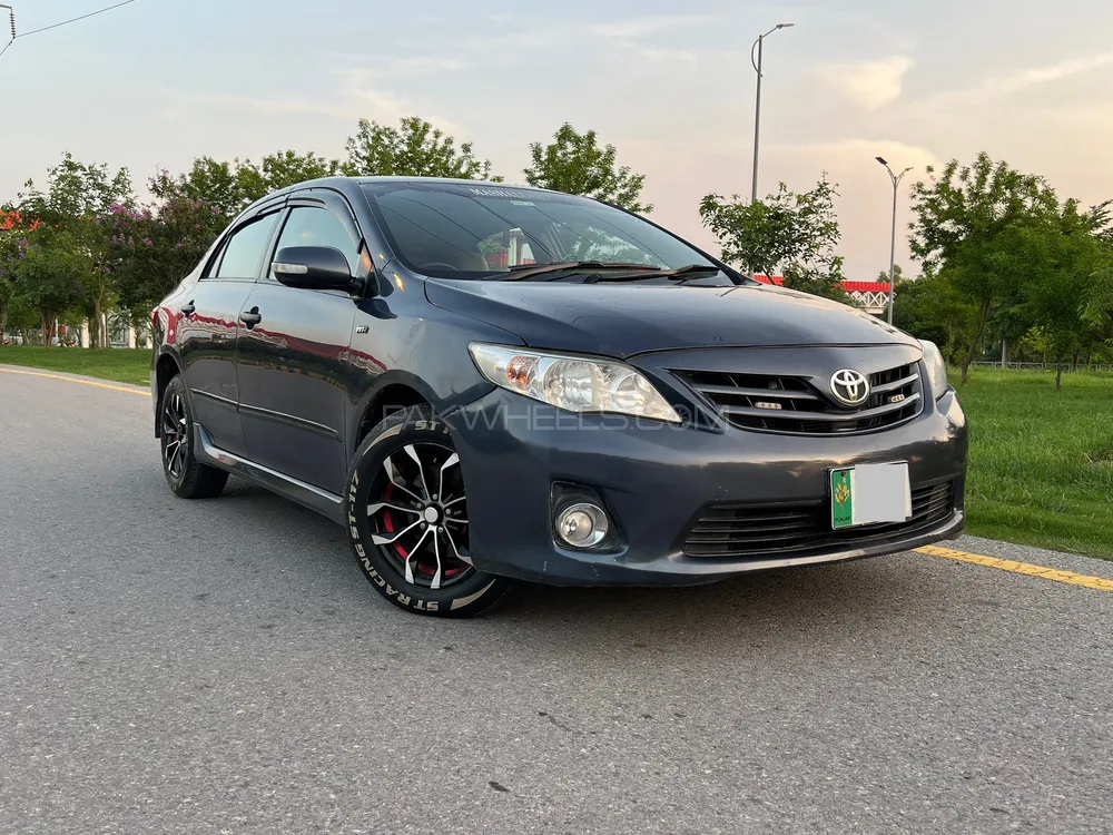 Toyota Corolla 2013 for Sale in Islamabad Image-1