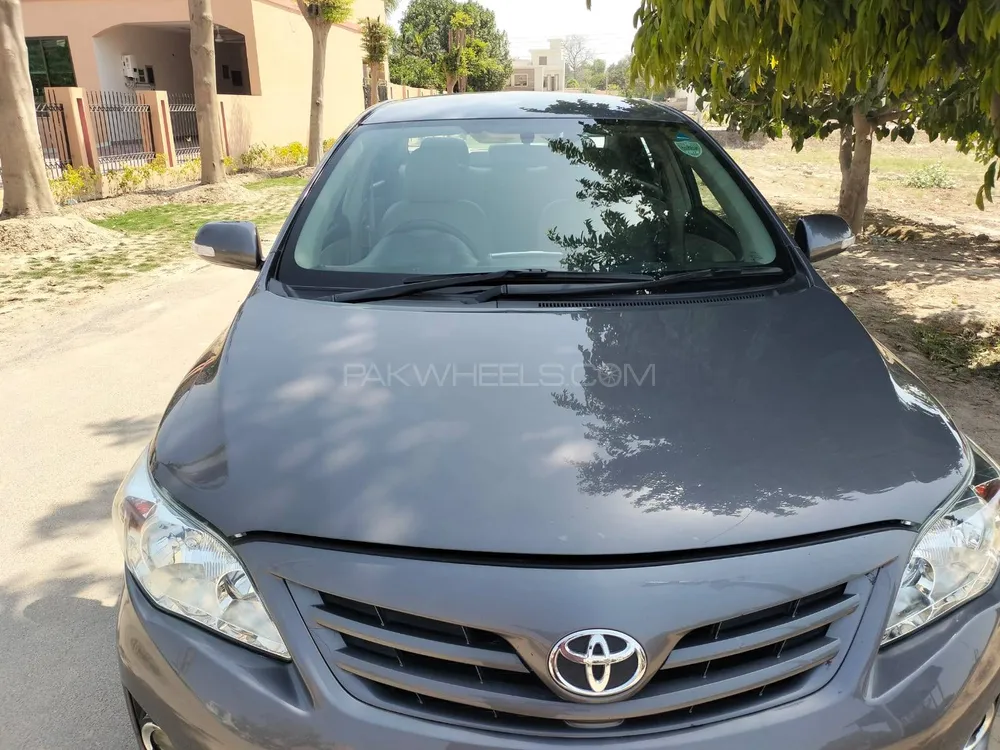 Toyota Corolla 2013 for Sale in Hasilpur Image-1