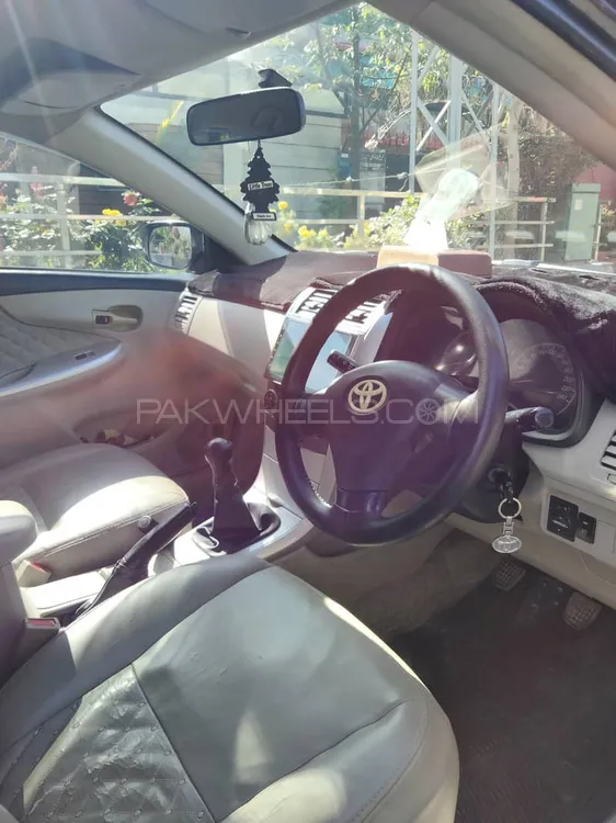 Toyota Corolla 2013 for Sale in Islamabad Image-1
