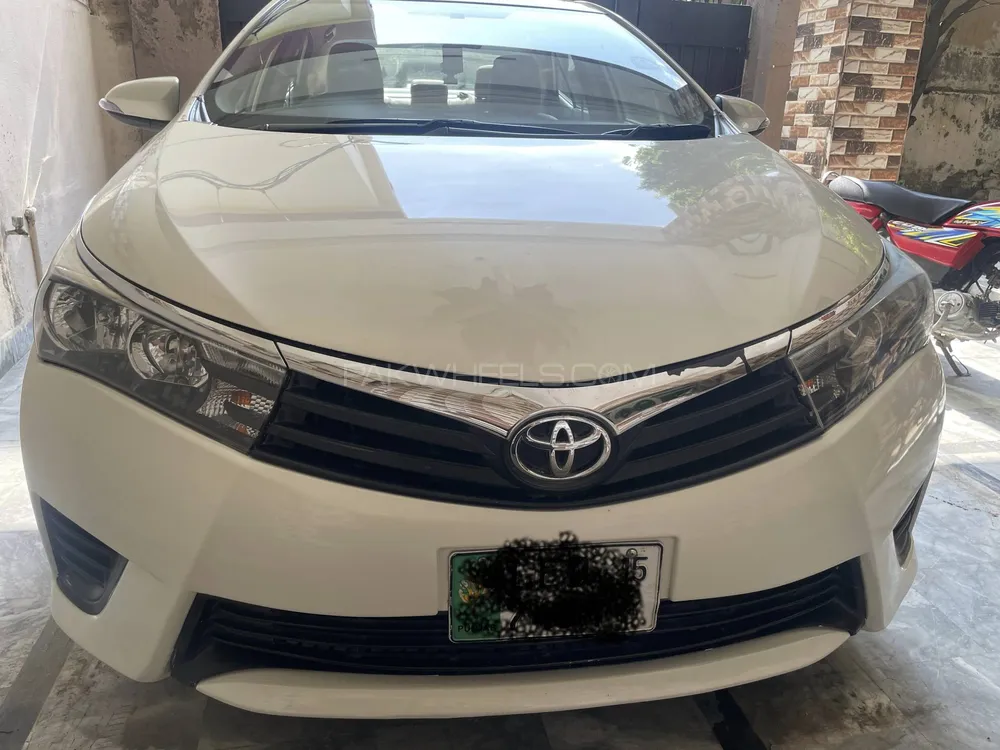 Toyota Corolla 2015 for Sale in Lahore Image-1