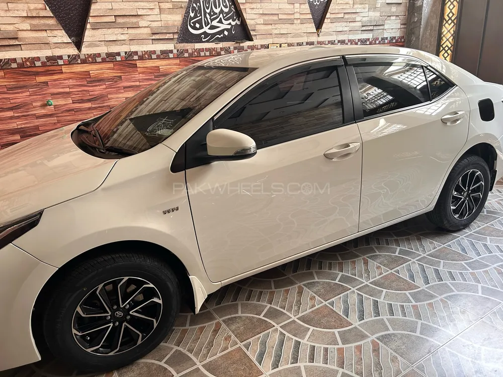 Toyota Corolla 2020 for Sale in Sialkot Image-1
