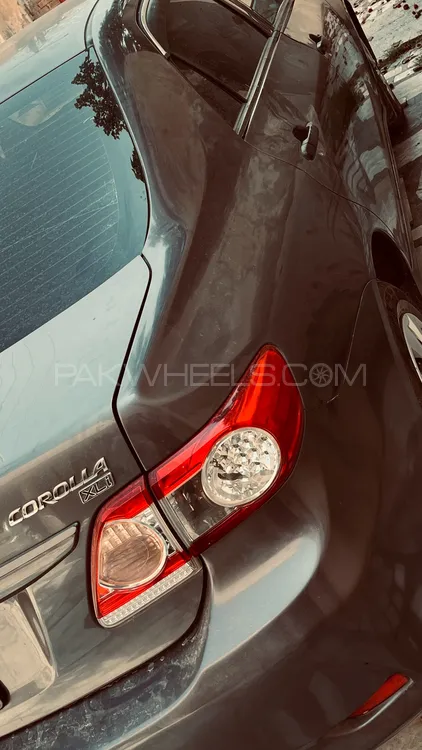 Toyota Corolla 2013 for Sale in Peshawar Image-1