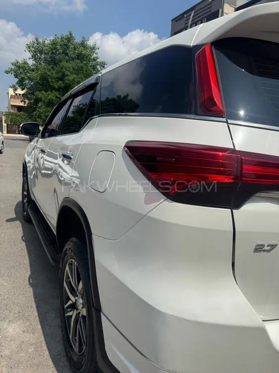 Toyota Fortuner 2018 for Sale in Lahore Toyota Fortuner 2018 for Sale in Lahore Image-5