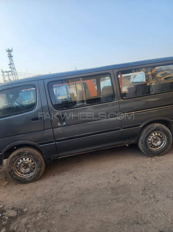 Toyota Hiace 1994 for Sale in Peshawar Image-1