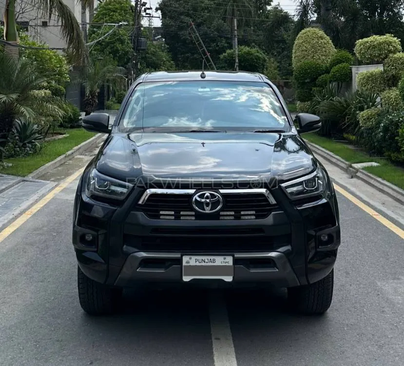 Toyota Hilux 2024 for Sale in Lahore Image-1