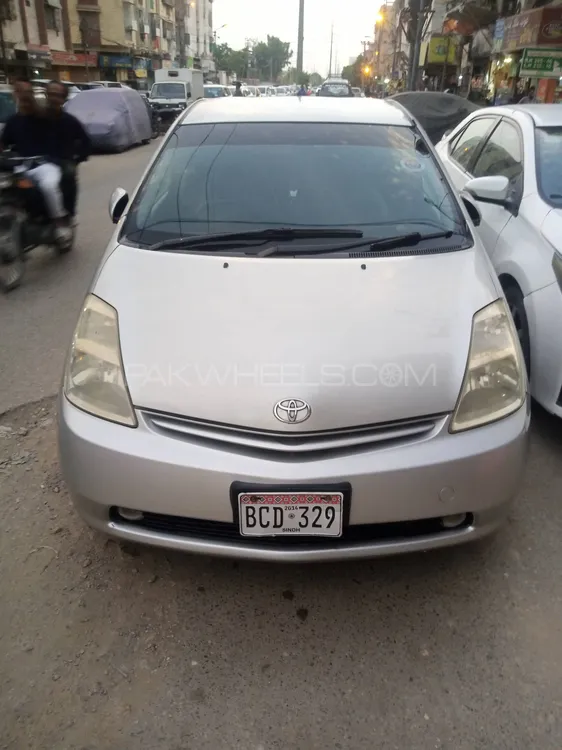 Toyota Prius 2014 for Sale in Karachi Image-1