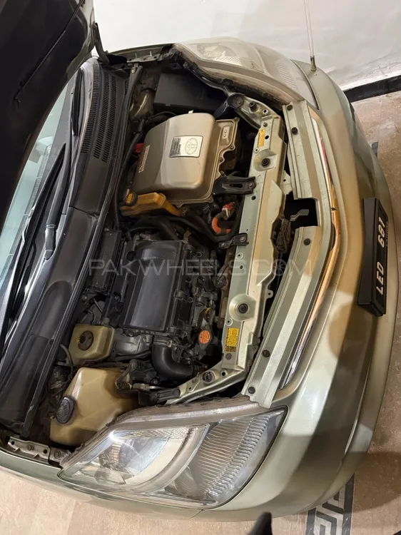 Toyota Prius 2007 for Sale in Peshawar Image-1